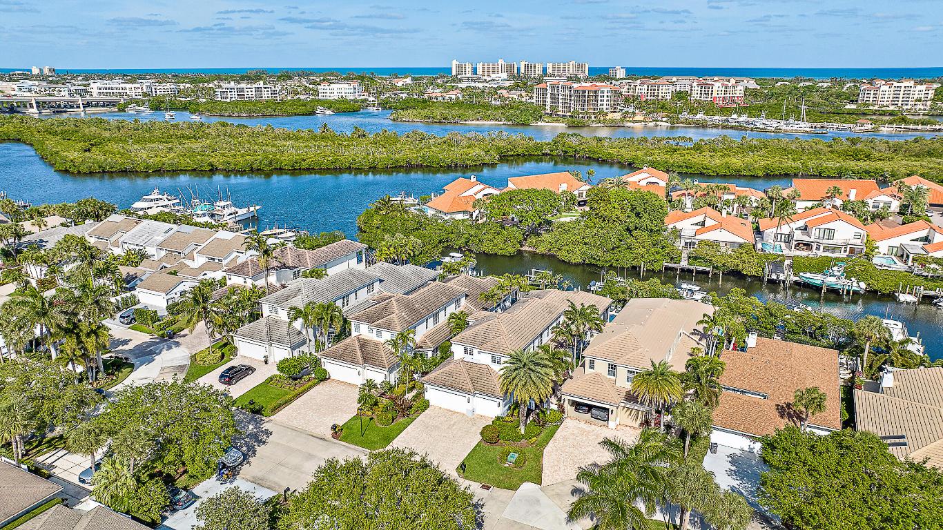 Baytowne Of Jonathans Landing - Residential