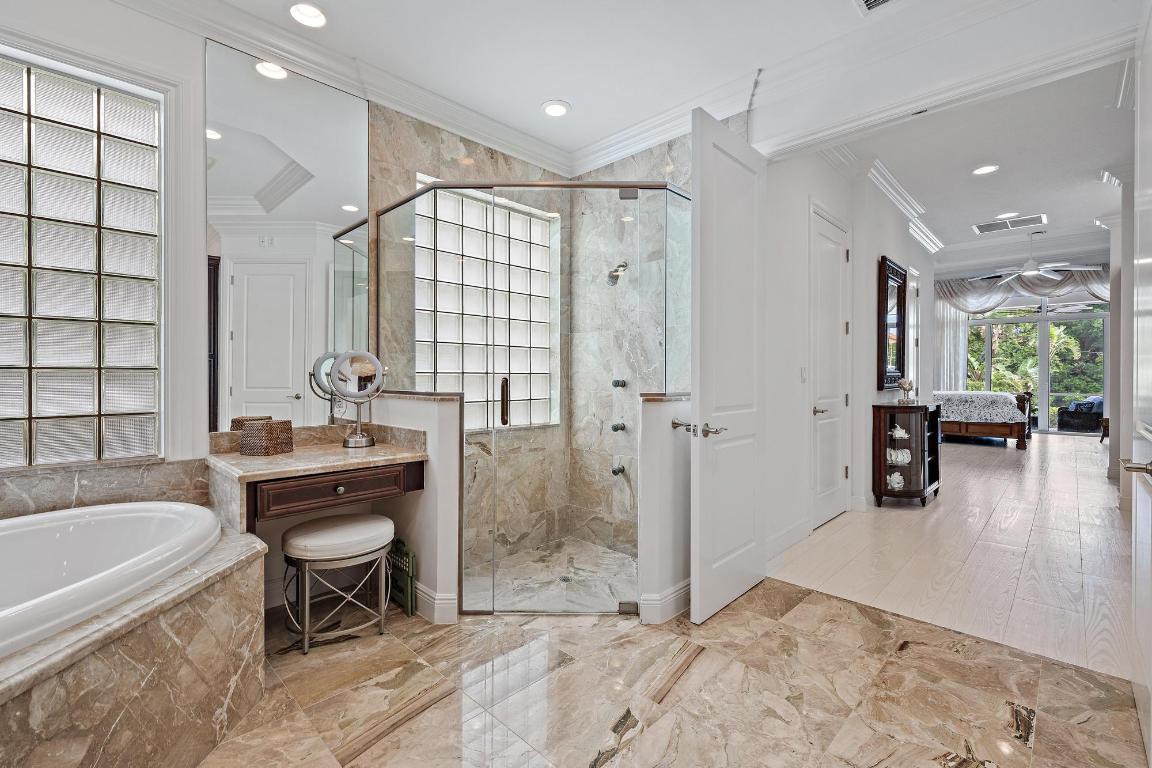 Baytowne Of Jonathans Landing - Residential