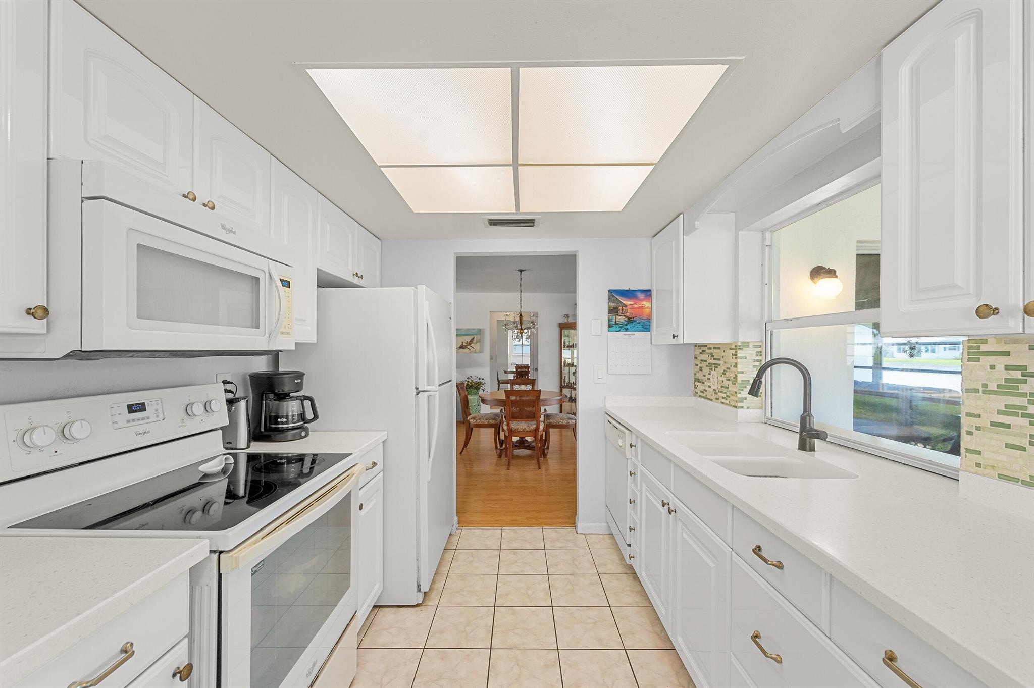 PALM BEACH LEISUREVILLE S - Residential