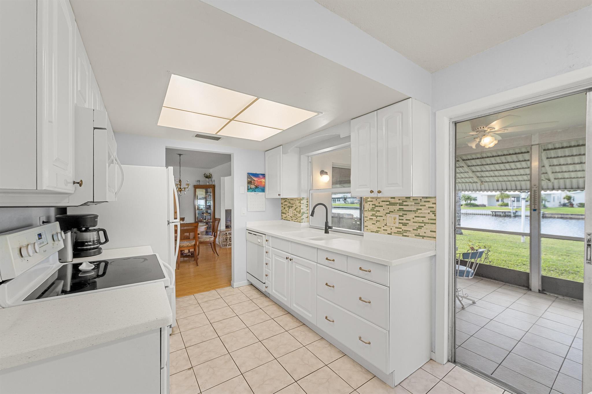 PALM BEACH LEISUREVILLE S - Residential