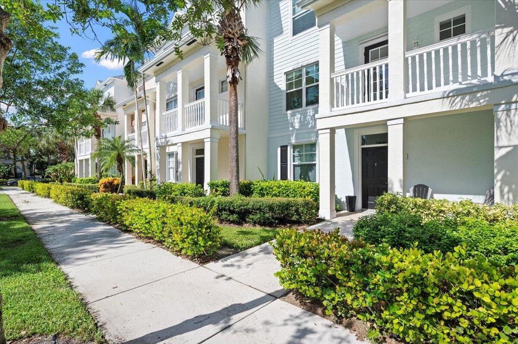 Photo of 156 Aragon Way #105, Jupiter, FL 33458 (MLS # R11014216)