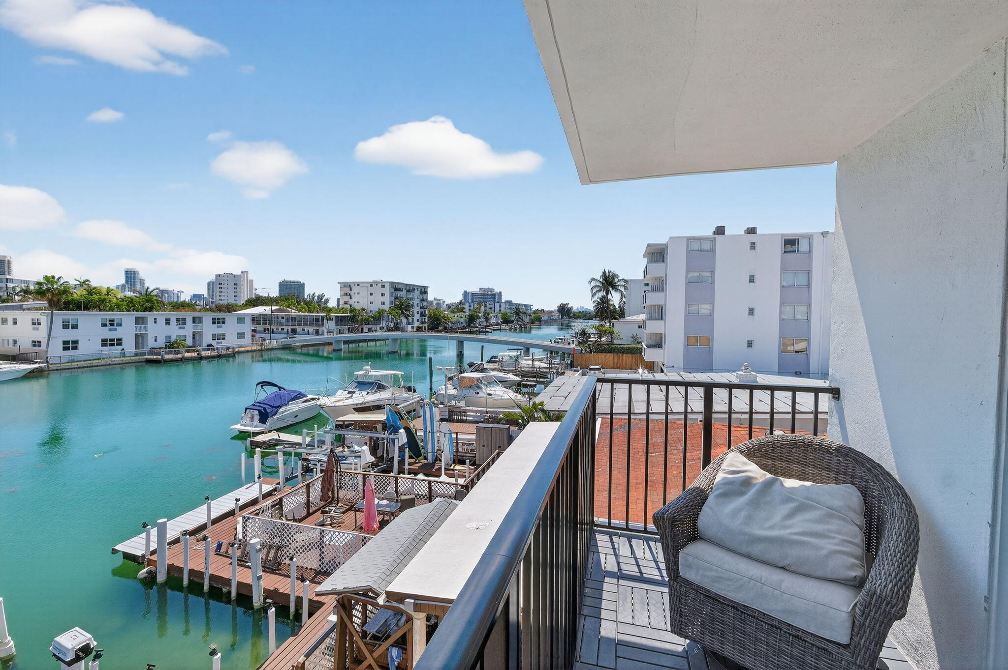 QUAD CONDO - Residential Lease