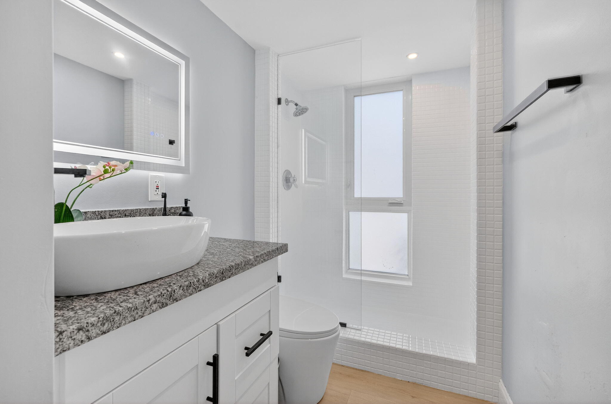 QUAD CONDO - Residential Lease