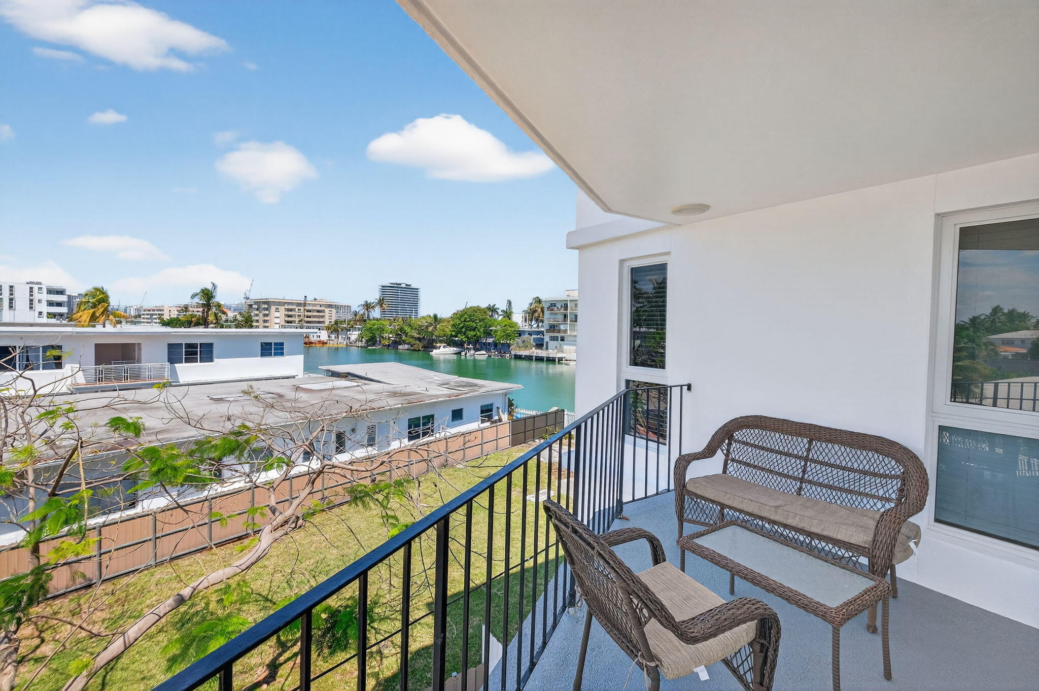 QUAD CONDO - Residential Lease