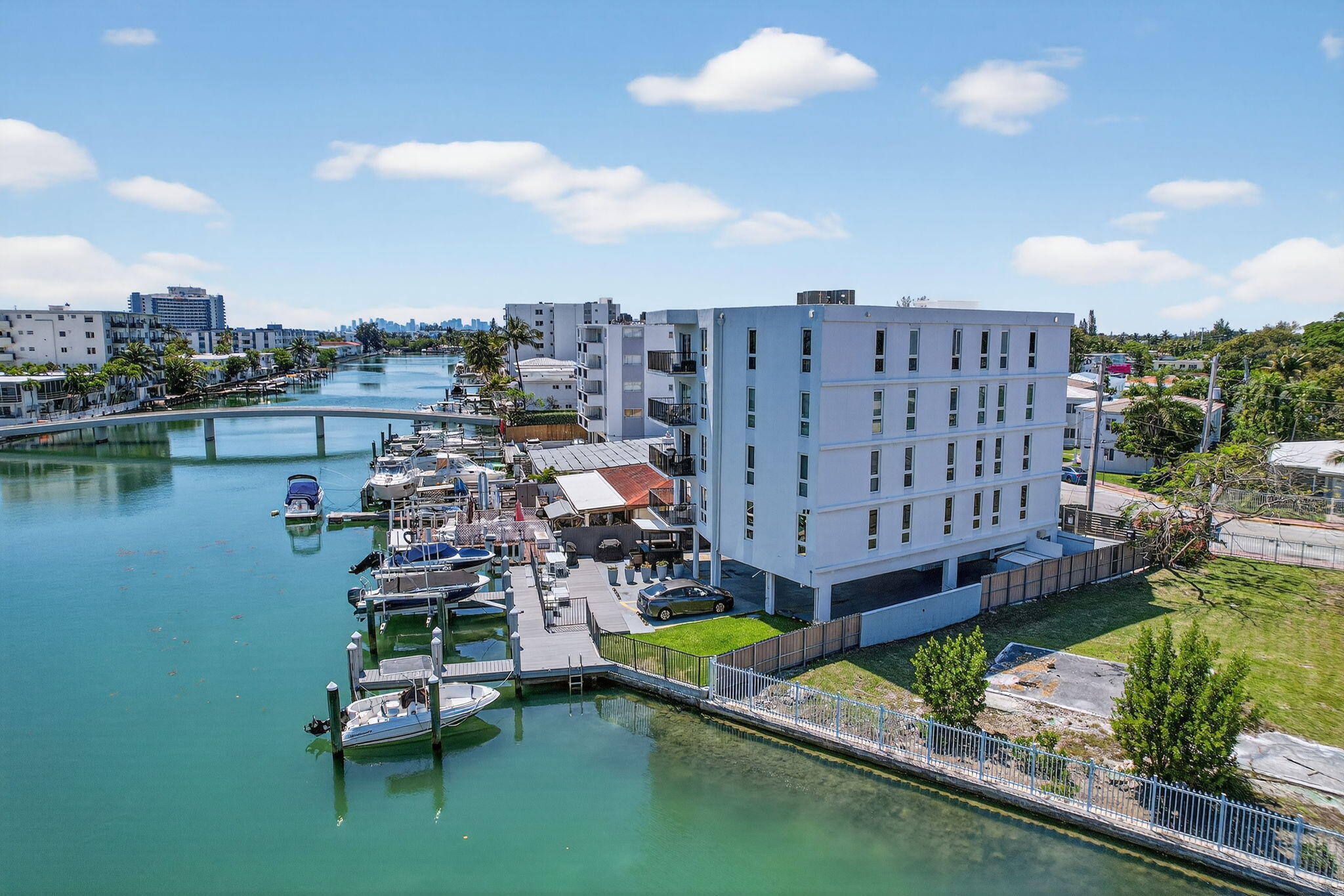 QUAD CONDO - Residential Lease