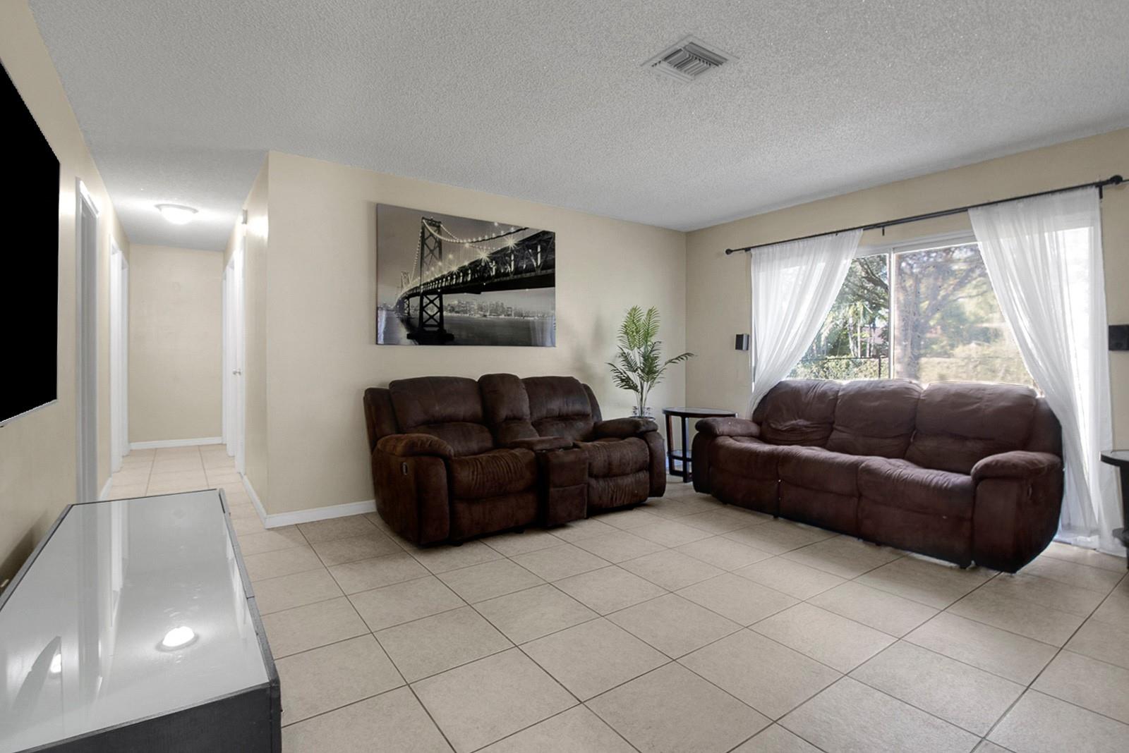 Royal Palm Pointe 86-48 B - Residential