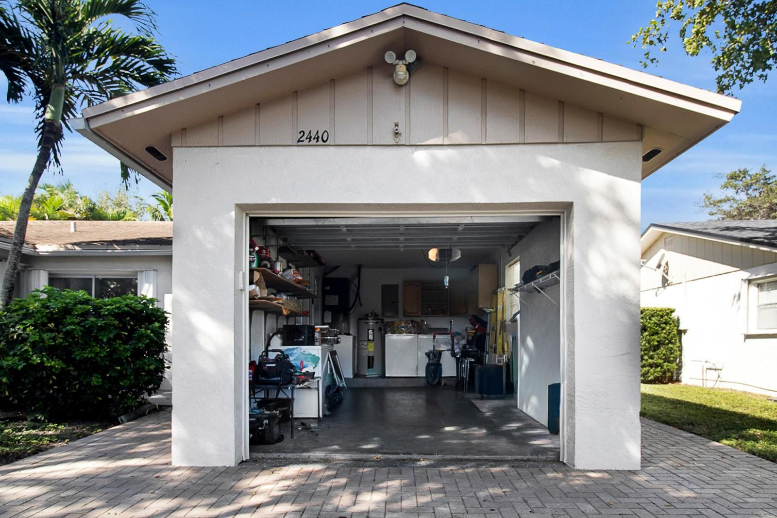 Royal Palm Pointe 86-48 B - Residential