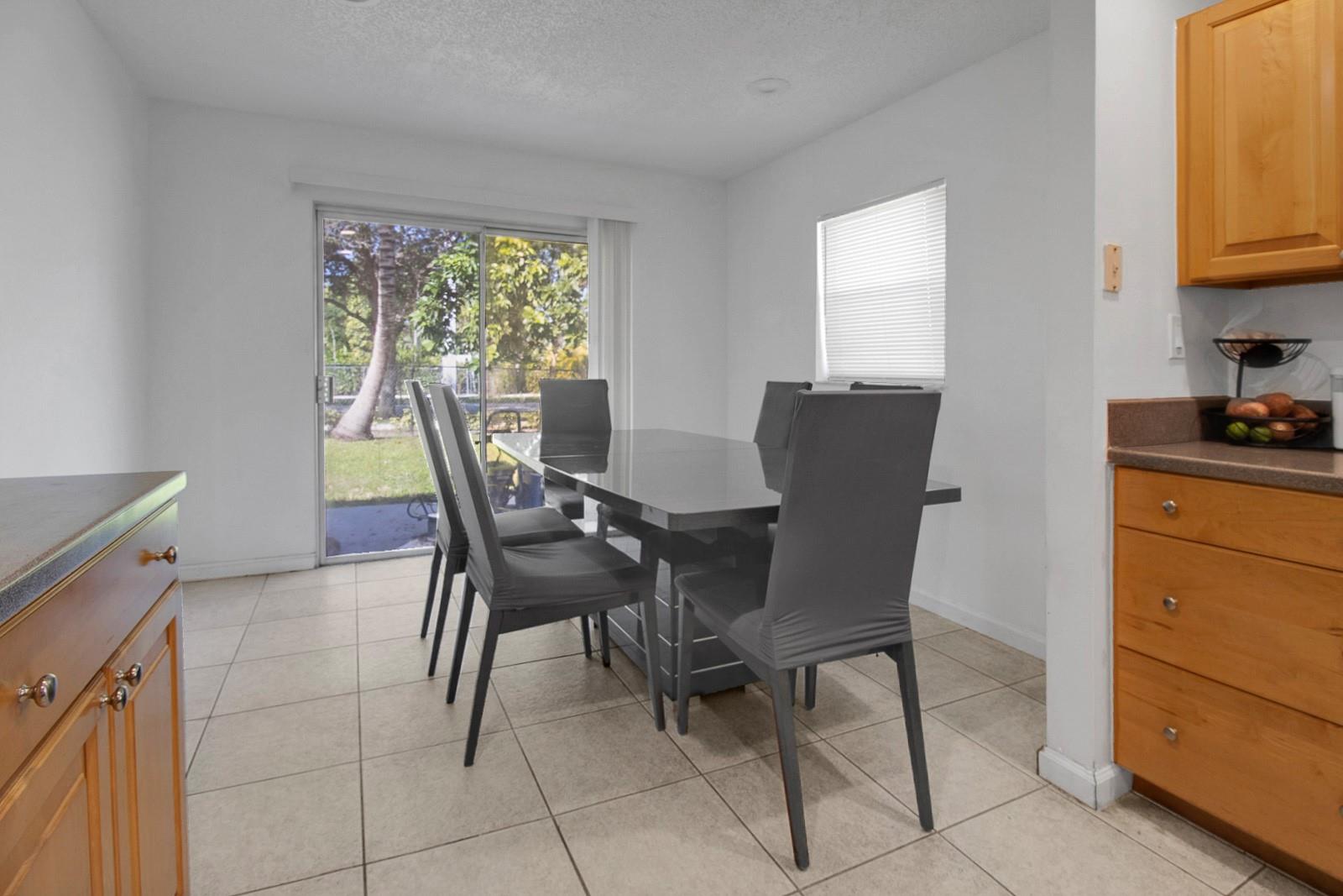 Royal Palm Pointe 86-48 B - Residential