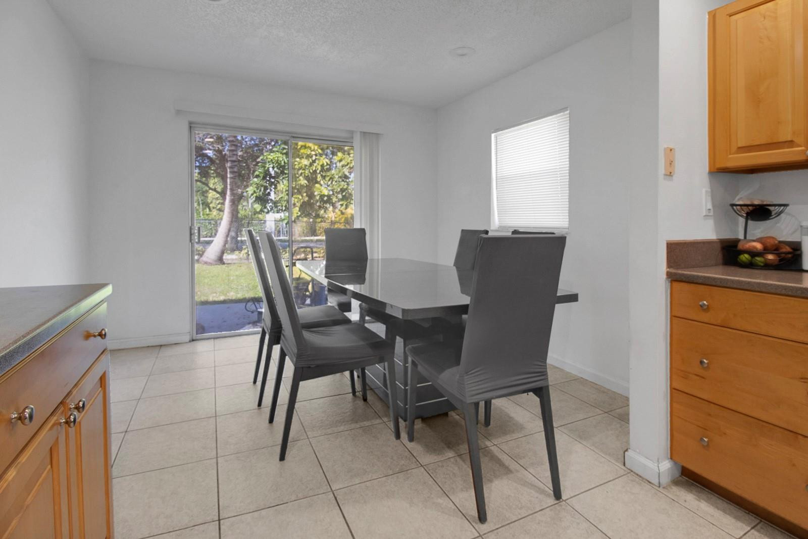 Royal Palm Pointe 86-48 B - Residential