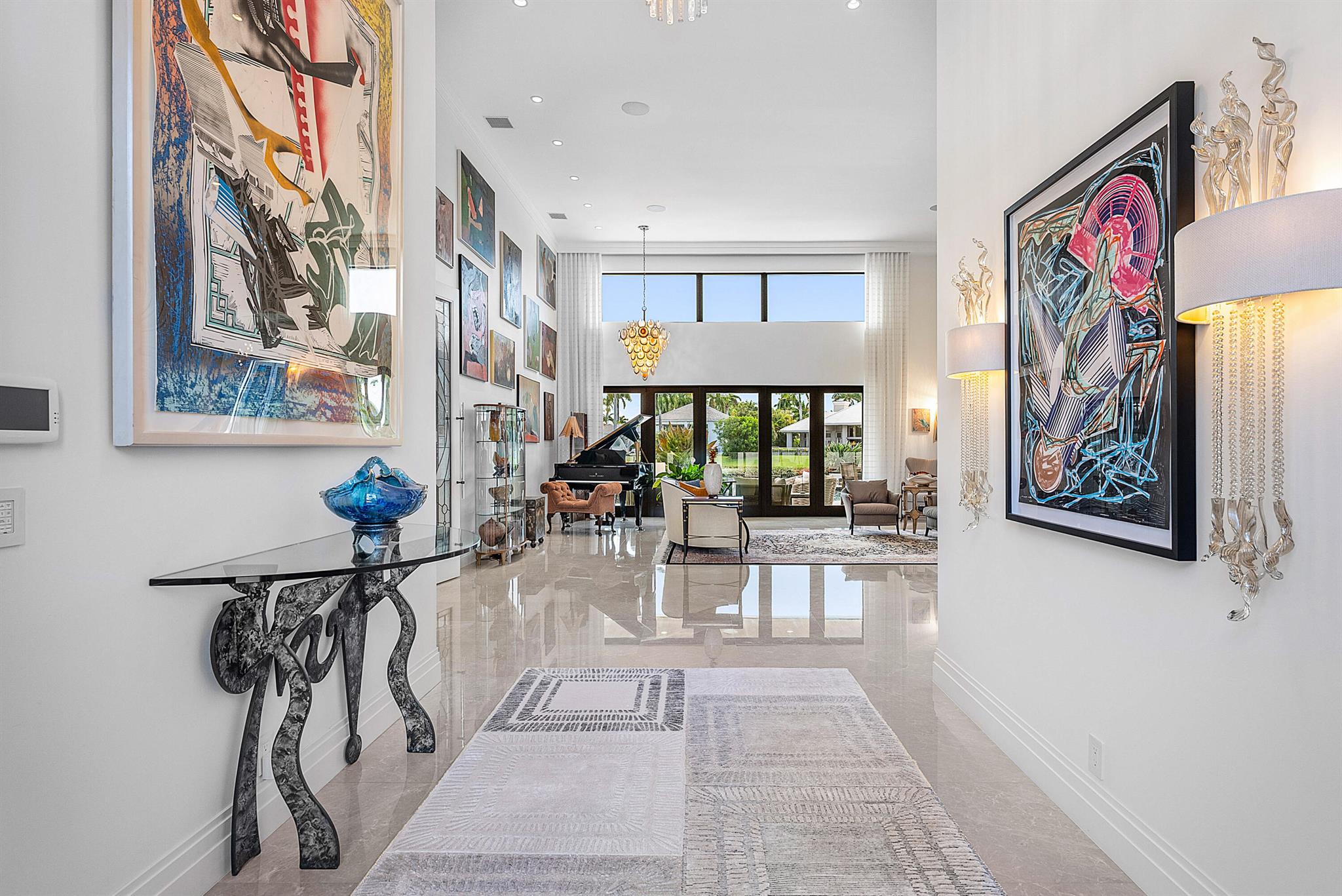 HOLLOWS / POLO CLUB - Residential