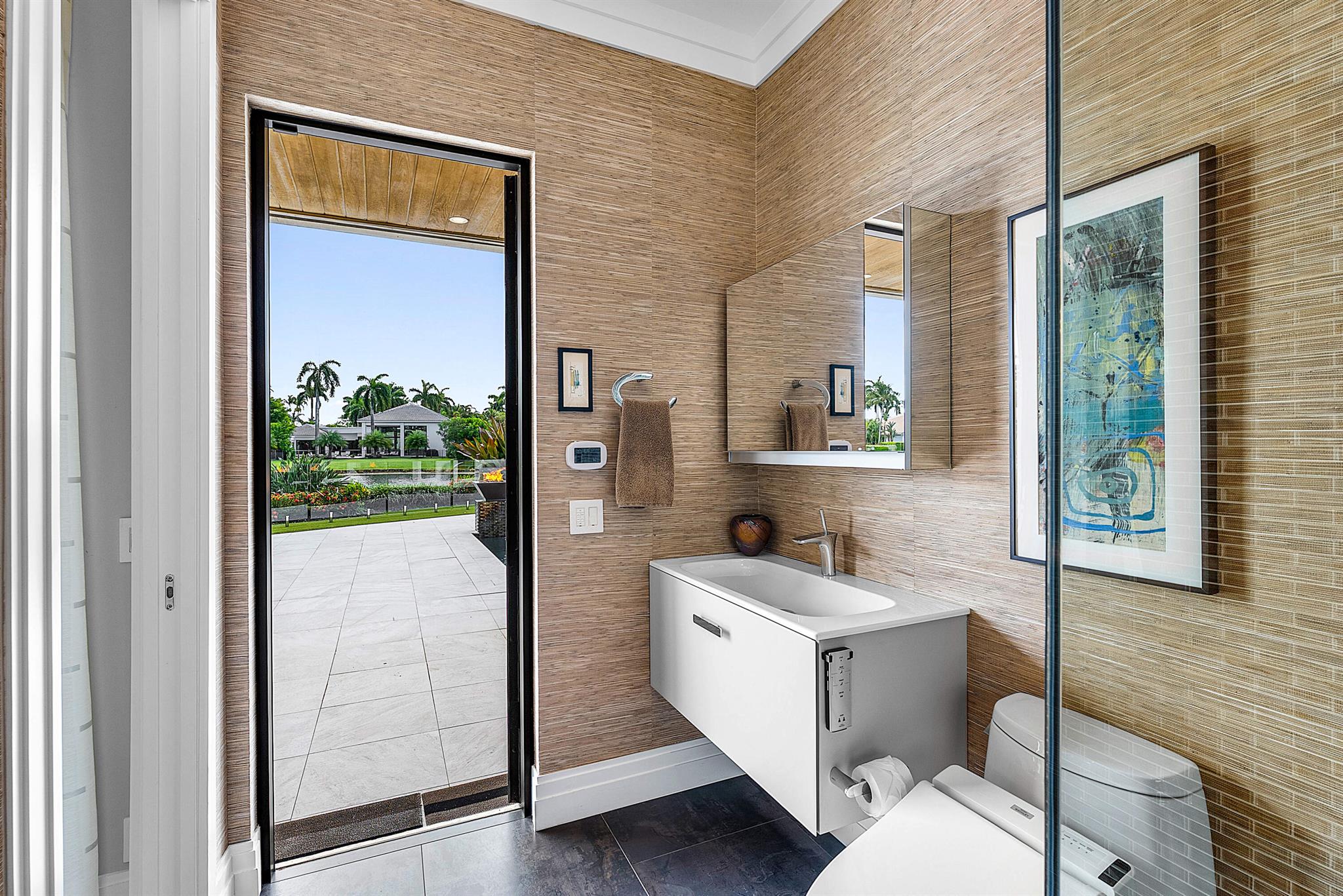 HOLLOWS / POLO CLUB - Residential