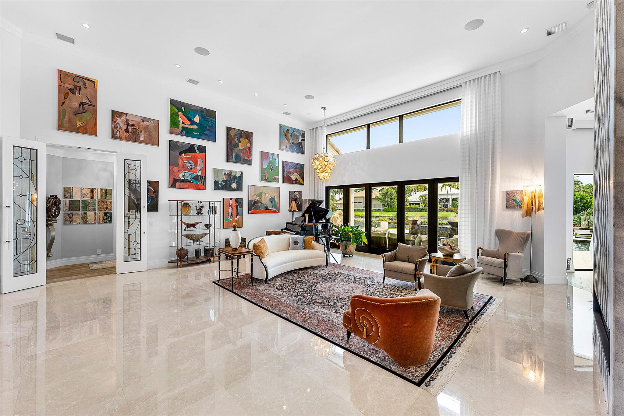 HOLLOWS / POLO CLUB - Residential