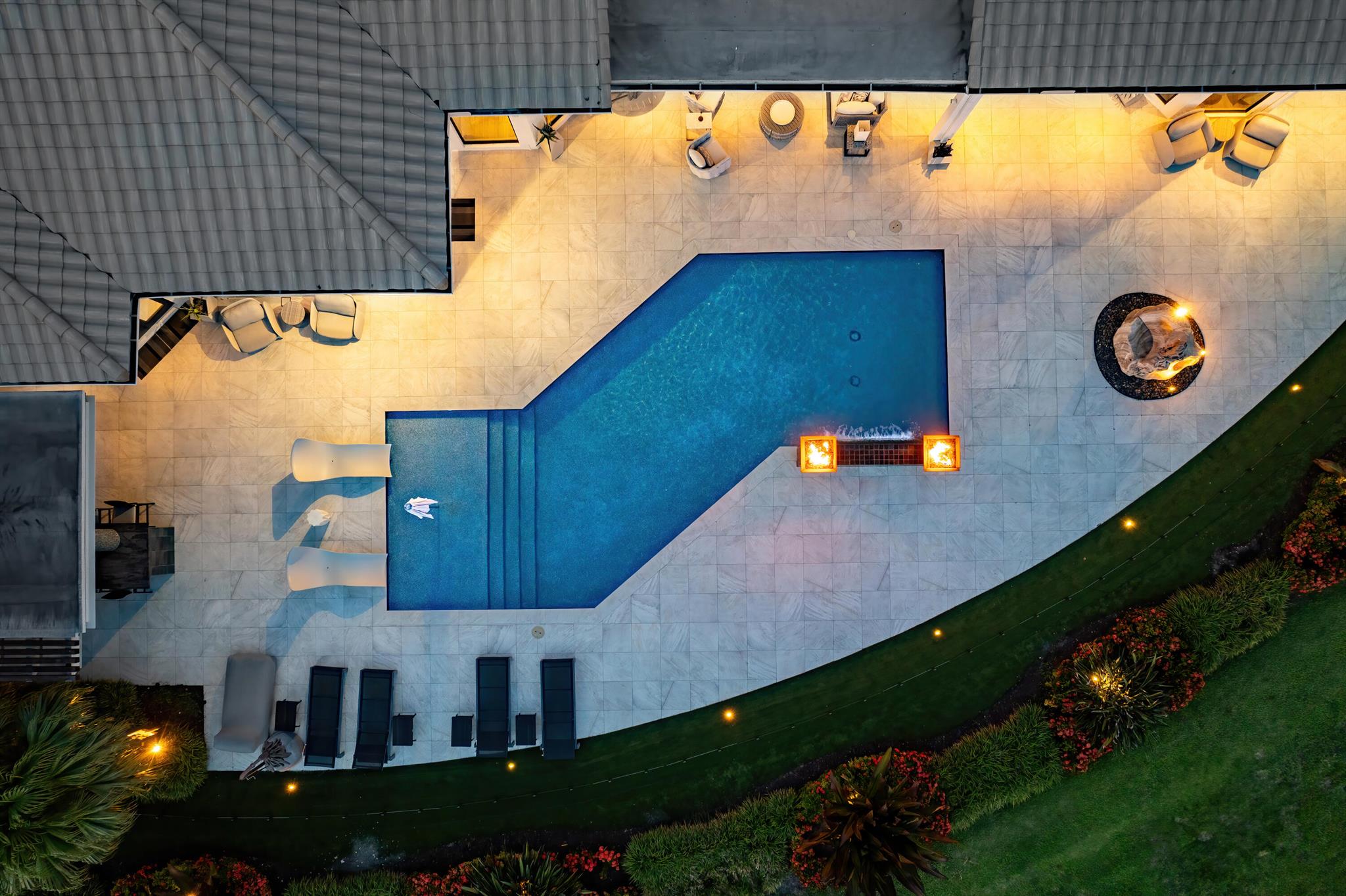 HOLLOWS / POLO CLUB - Residential