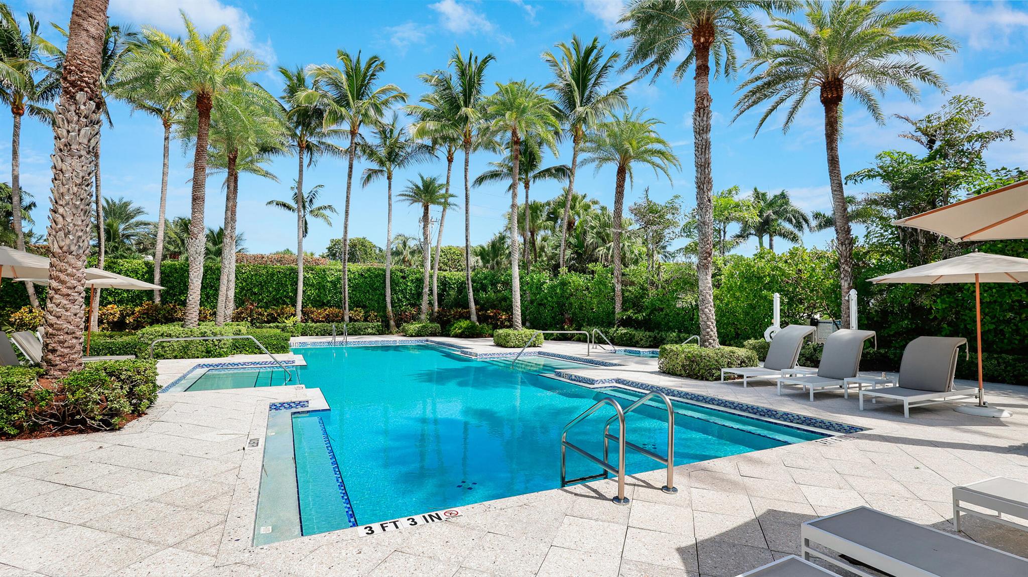 SEAGATE RESIDENCES CONDO - Residential