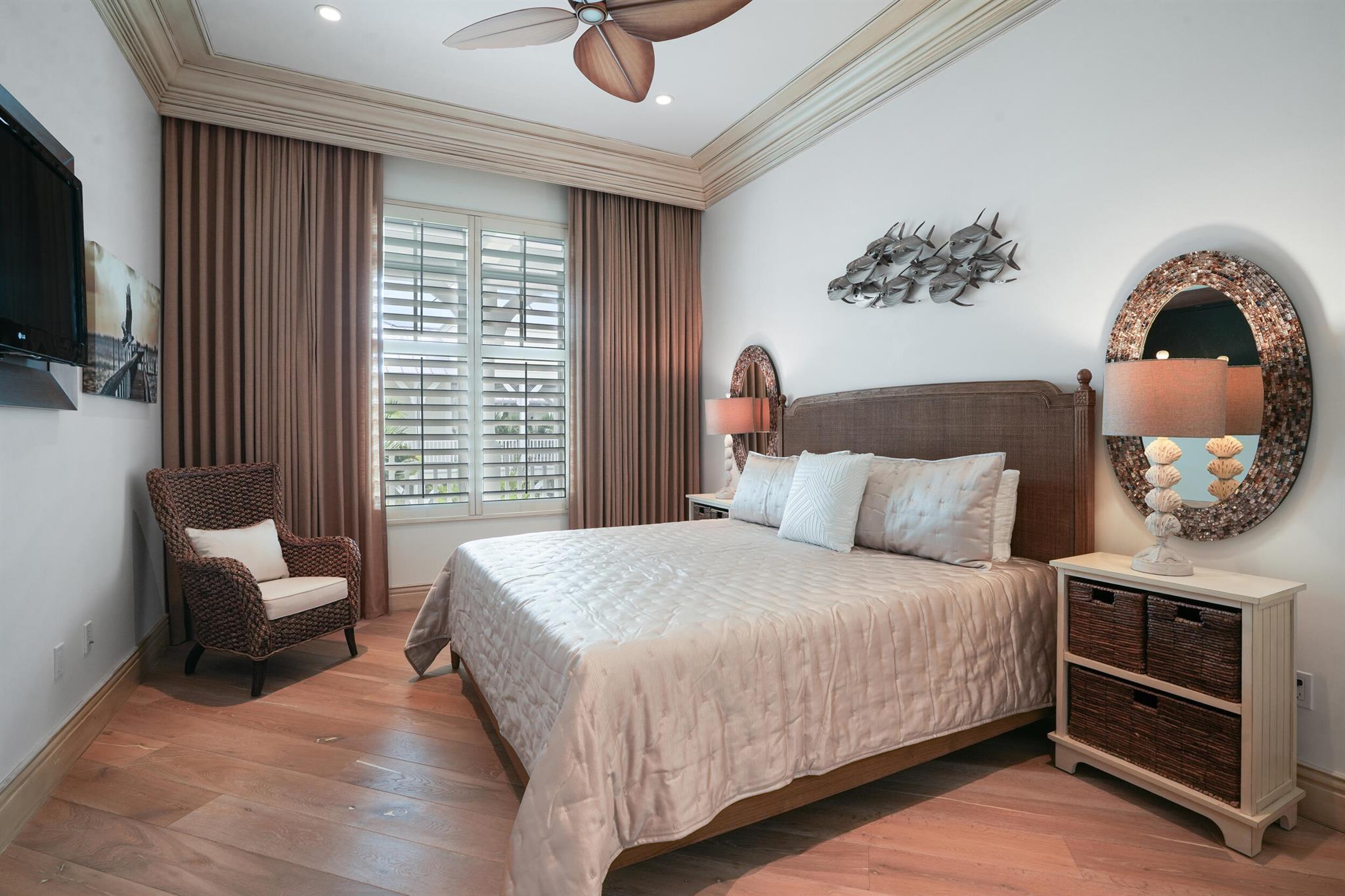 SEAGATE RESIDENCES CONDO - Residential