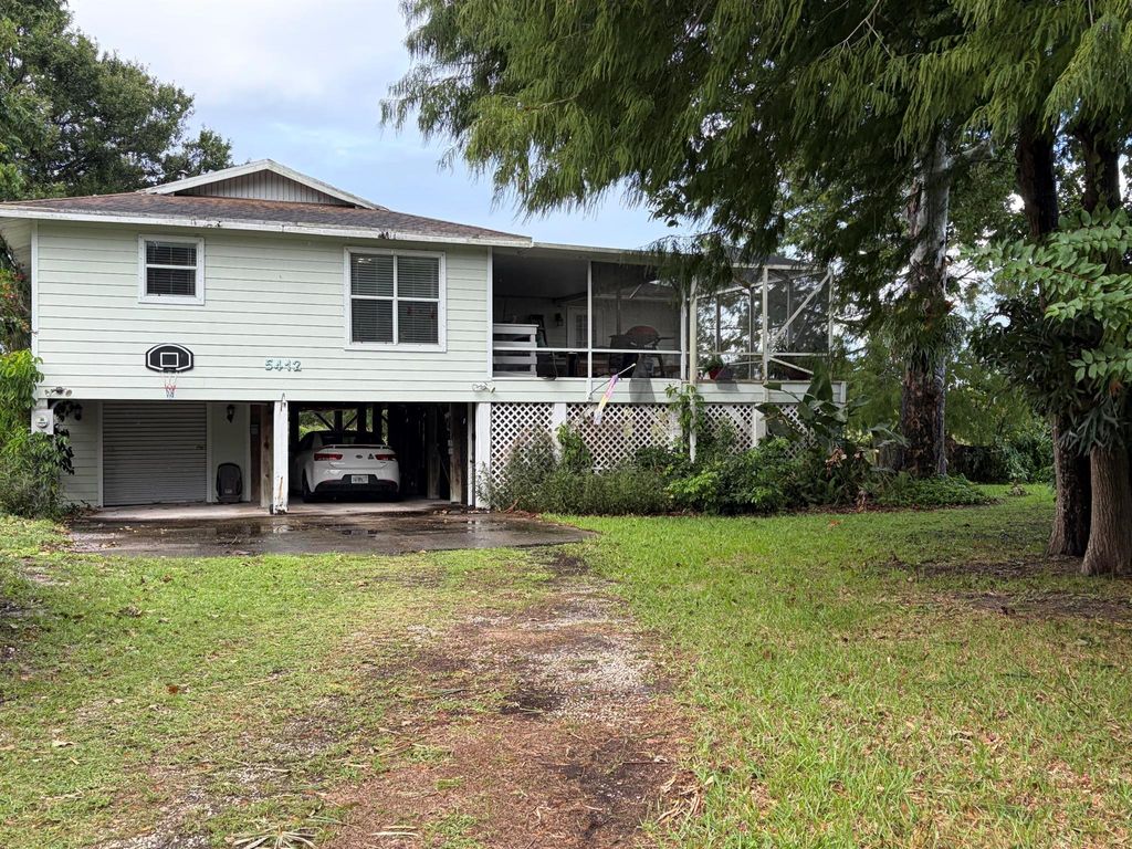 Photo of 5412 Cassia Drive, Fort Pierce, FL 34982 (MLS # R11130111)