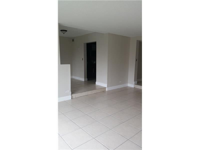 3730 Inverrary Drive 2X