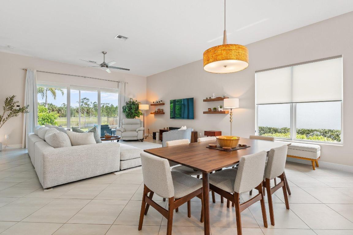 BANYAN BAY - Residential