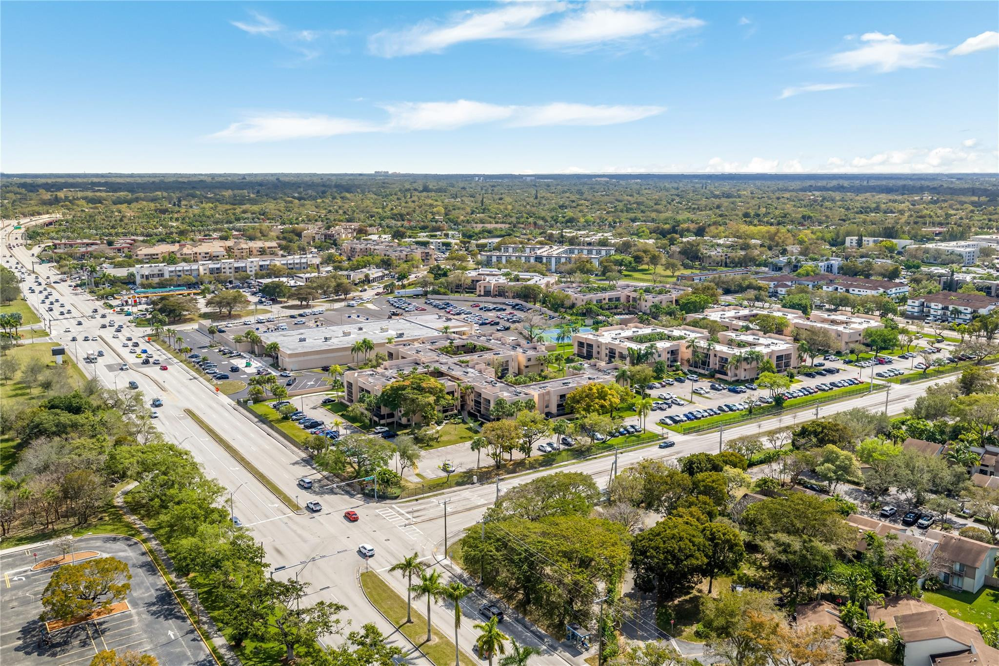GARDENS OF KENDALL - Residential