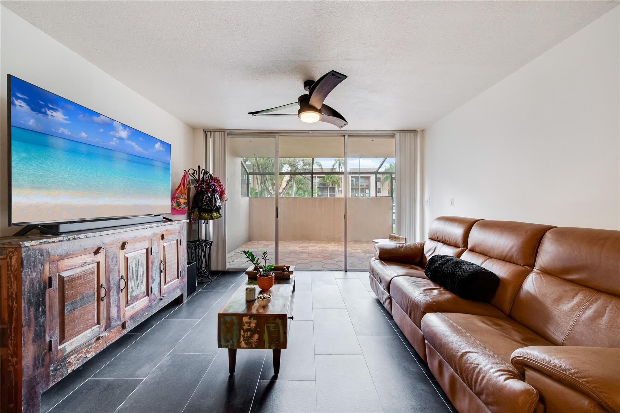 GARDENS OF KENDALL - Residential