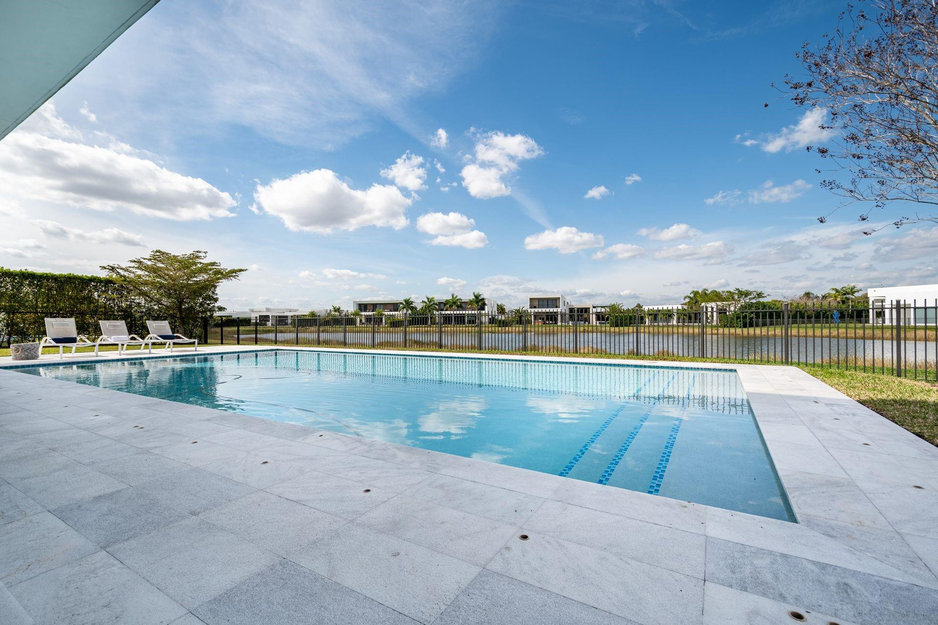 BOTANIKO - Residential