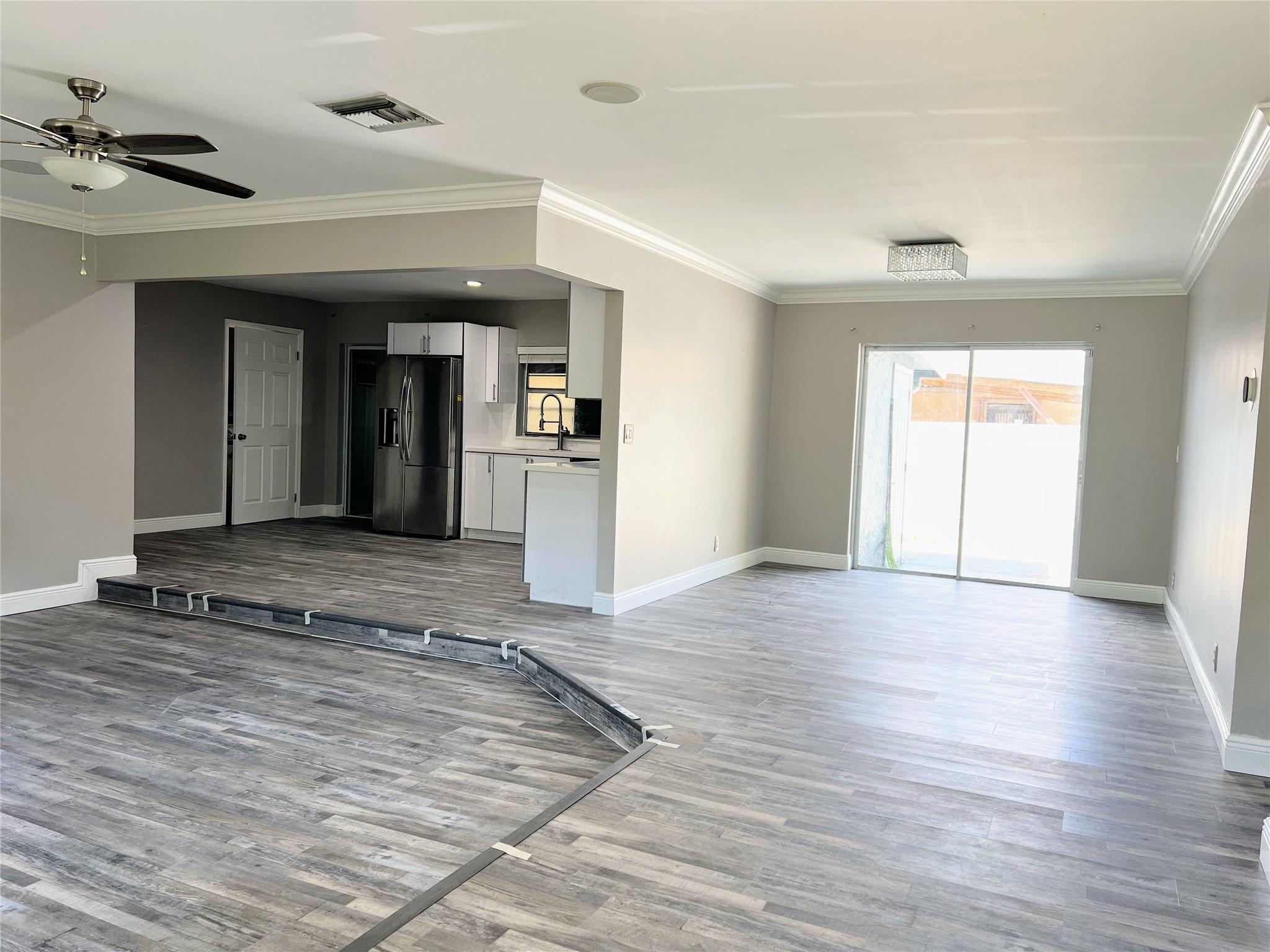 6401 SW 7th Court