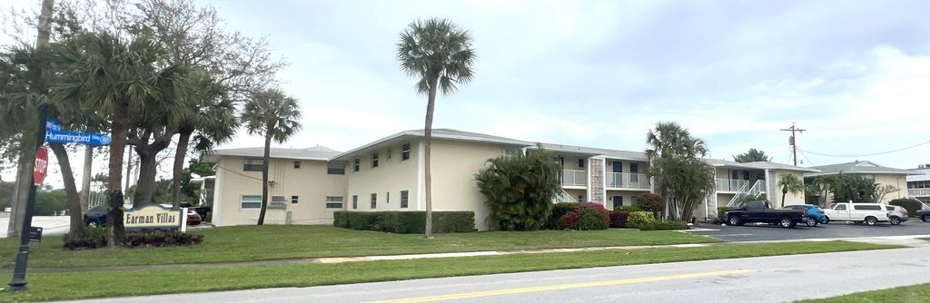 Photo of 813 Hummingbird Way #6a, North Palm Beach, FL 33408 (MLS # R10968814)