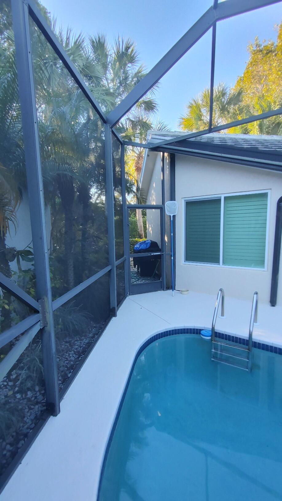 RIVERWIND AT JONATHANS LANDING - Residential Lease