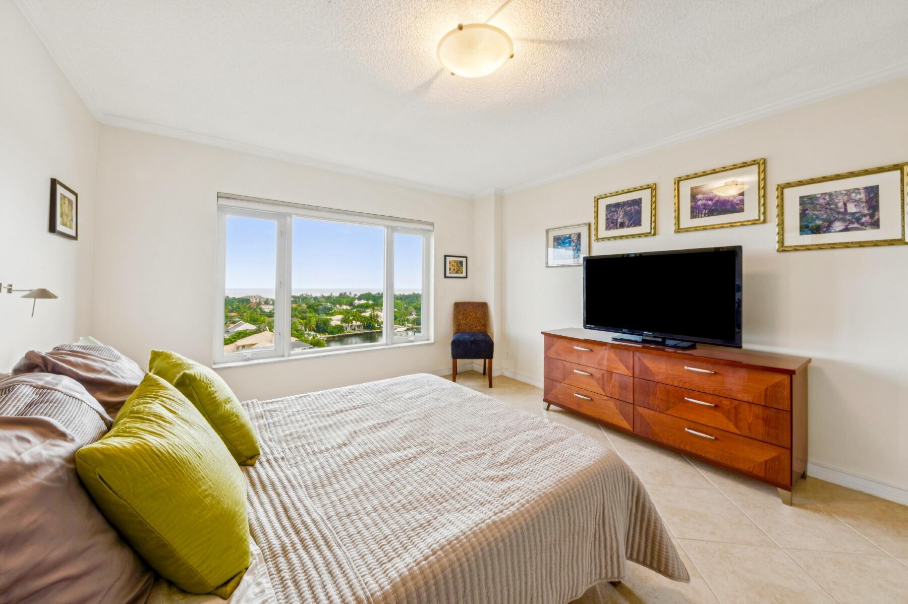 BARRTON APTS INC CONDO - Residential