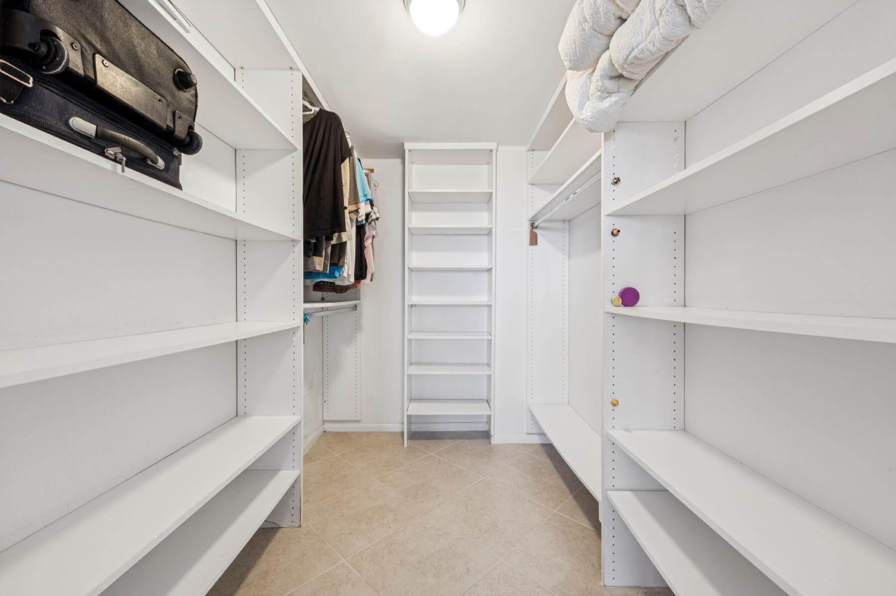 BARRTON APTS INC CONDO - Residential