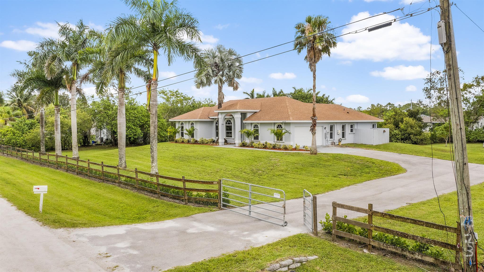 16930 90th Street N