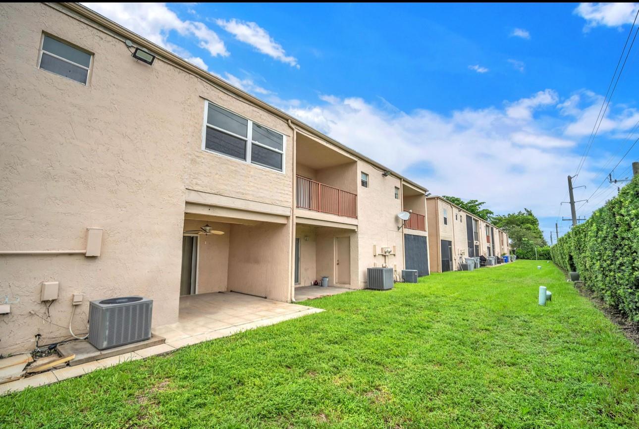 1321 Partridge Close 60