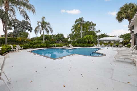 Tiny photo for 10940 Stafford Circle S, Boynton Beach, FL 33436 (MLS # B26053389)