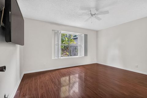 Tiny photo for 10940 Stafford Circle S, Boynton Beach, FL 33436 (MLS # B26053389)