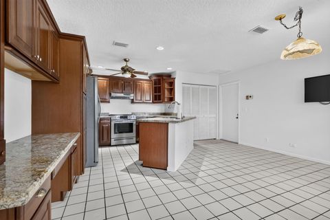 Tiny photo for 10940 Stafford Circle S, Boynton Beach, FL 33436 (MLS # B26053389)