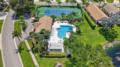 Tiny photo for 10940 Stafford Circle S, Boynton Beach, FL 33436 (MLS # B26053389)