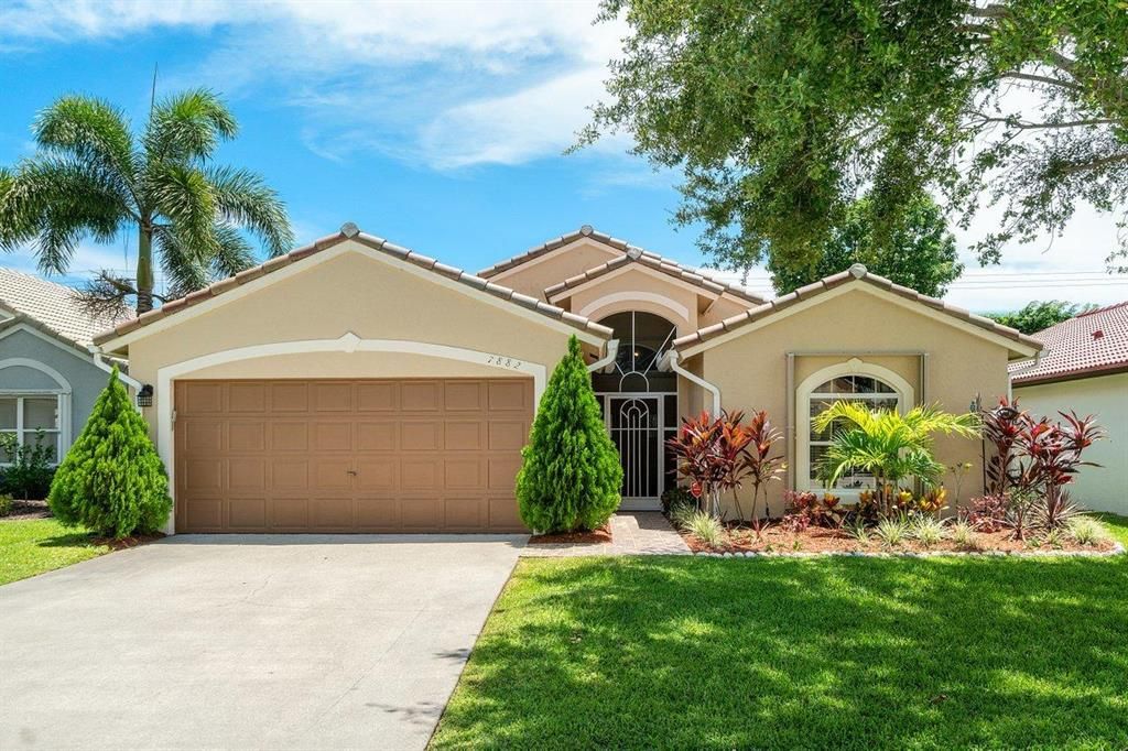 Photo of 7882 Stirling Bridge Blvd S, Delray Beach, FL 33446 (MLS # R10738152)