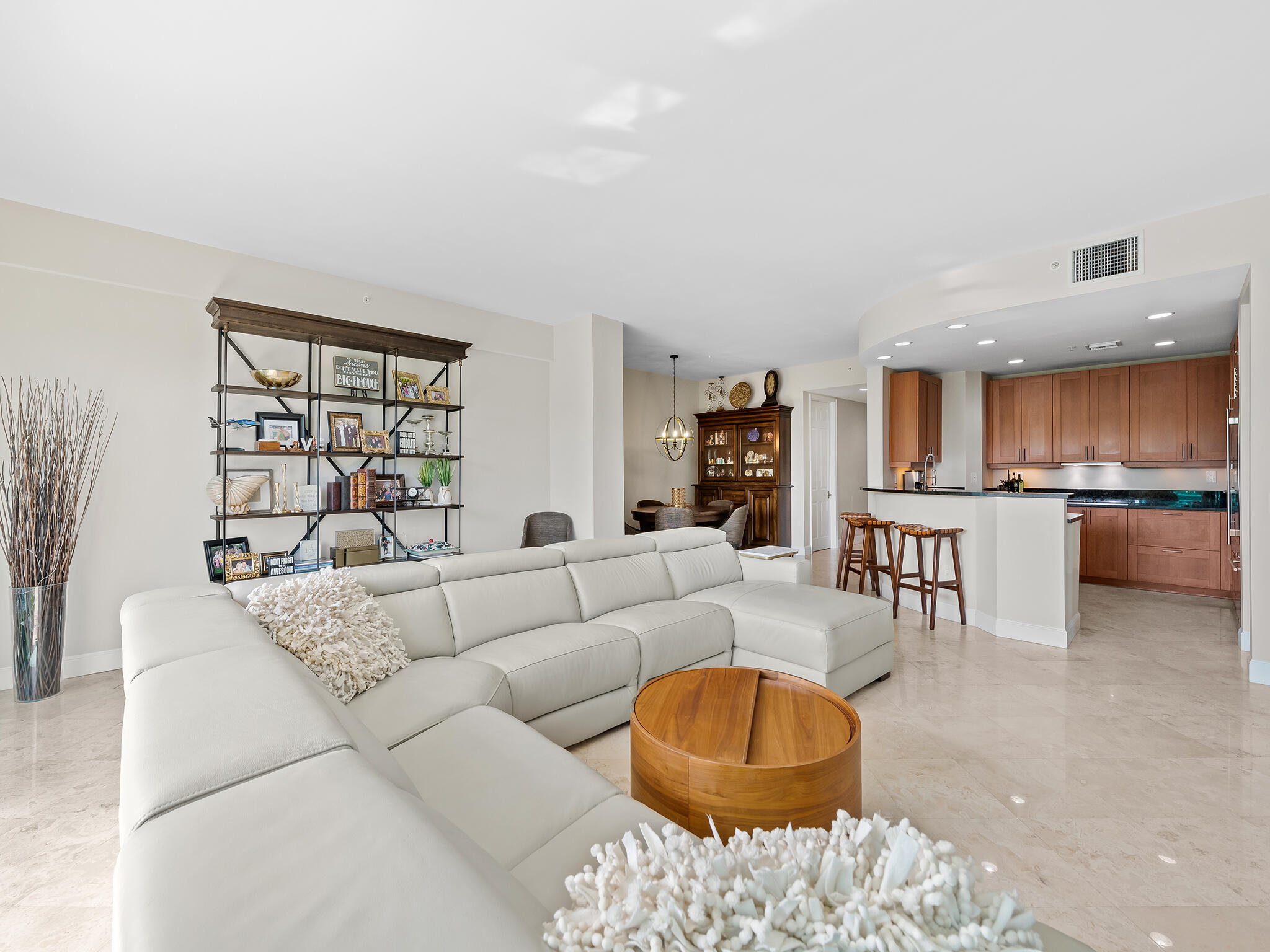 CLUB AT HENDRICKS - Residential Lease