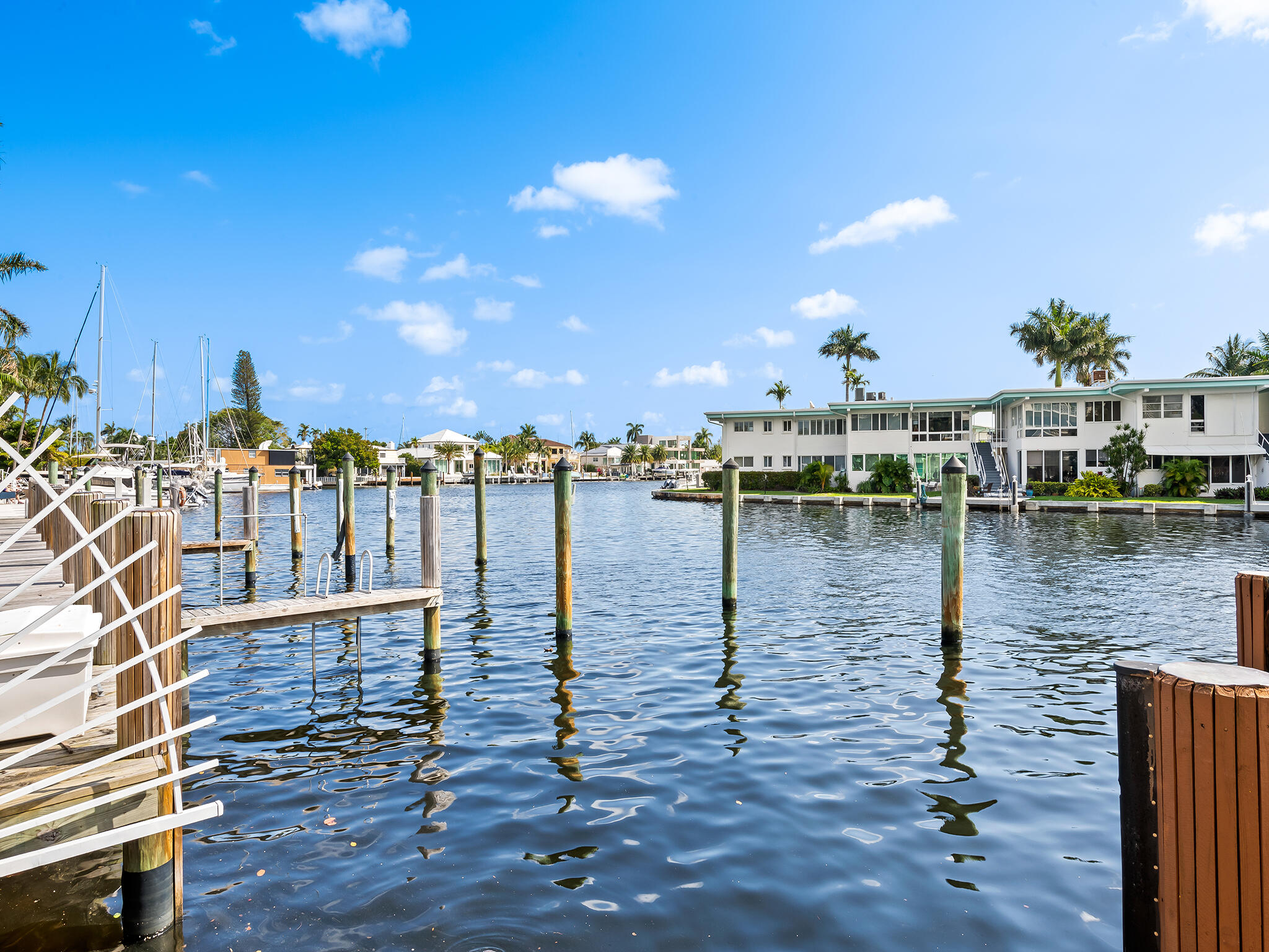 CLUB AT HENDRICKS - Residential Lease