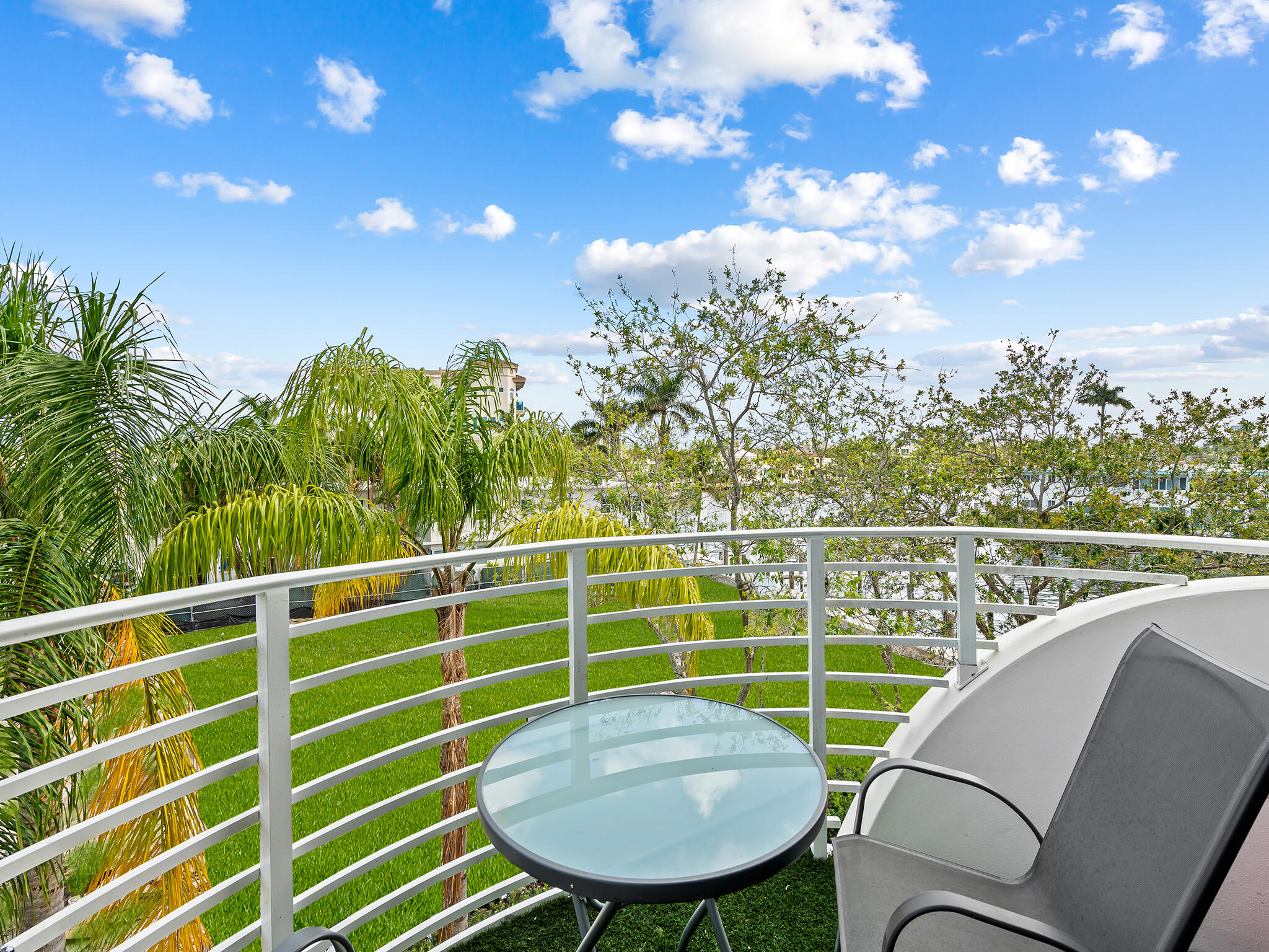 CLUB AT HENDRICKS - Residential Lease