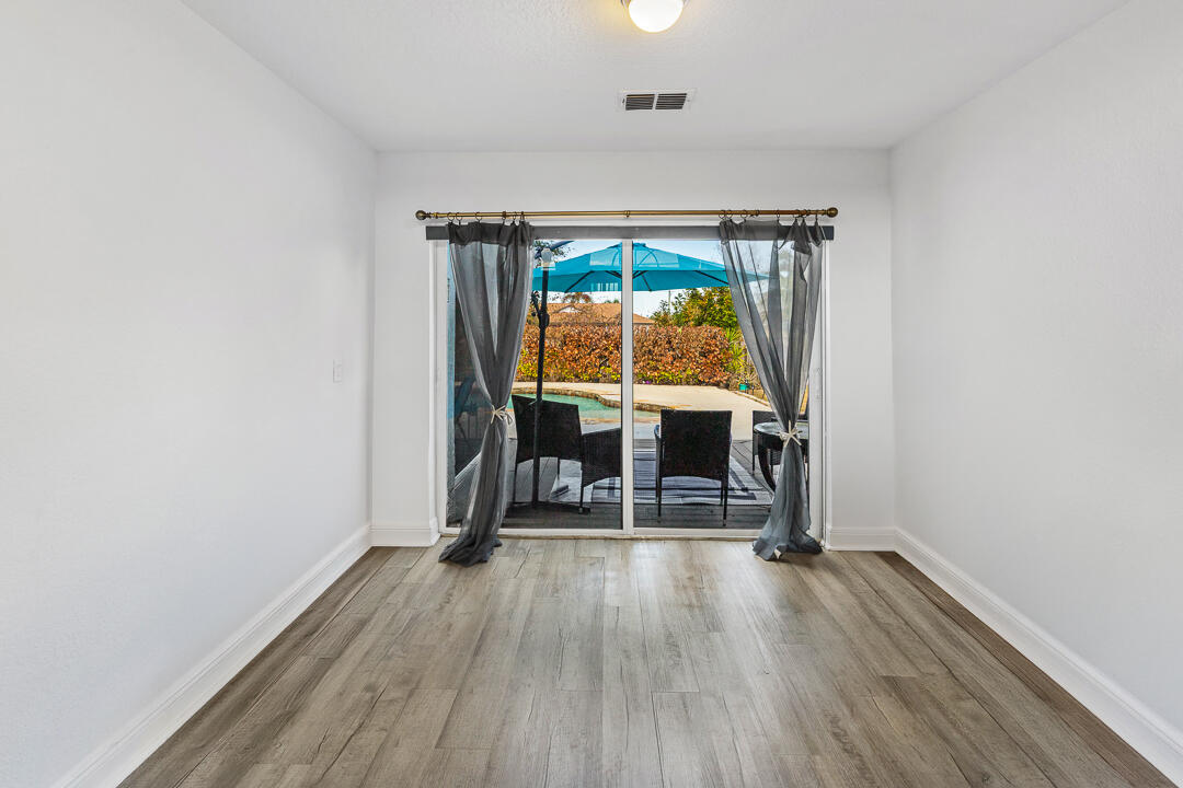 PORT ST LUCIE SECTION 27 - Residential