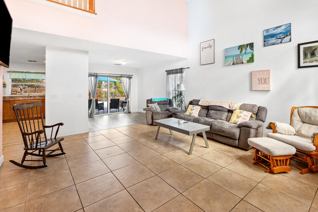 PORT ST LUCIE SECTION 27 - Residential