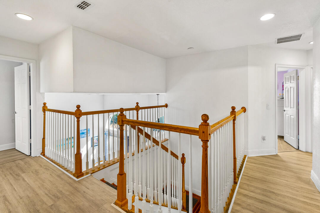 PORT ST LUCIE SECTION 27 - Residential