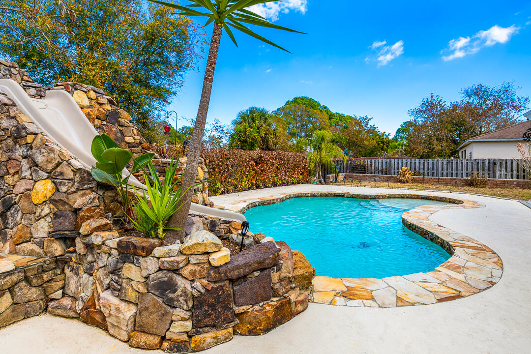 PORT ST LUCIE SECTION 27 - Residential