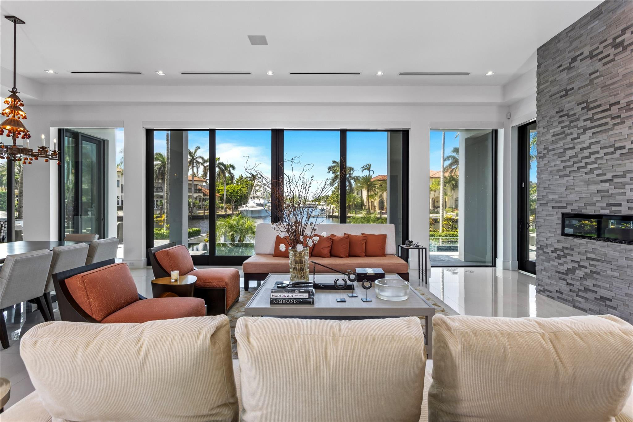 Venetian Isles 1st Sec 43 - Residential