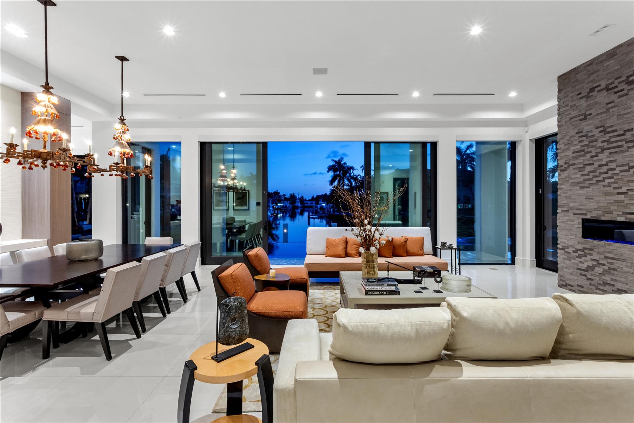 Venetian Isles 1st Sec 43 - Residential