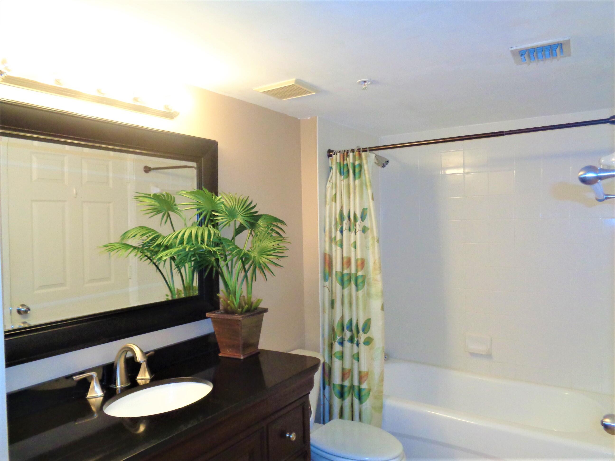 LAGUNA OF VERO BEACH - Residential