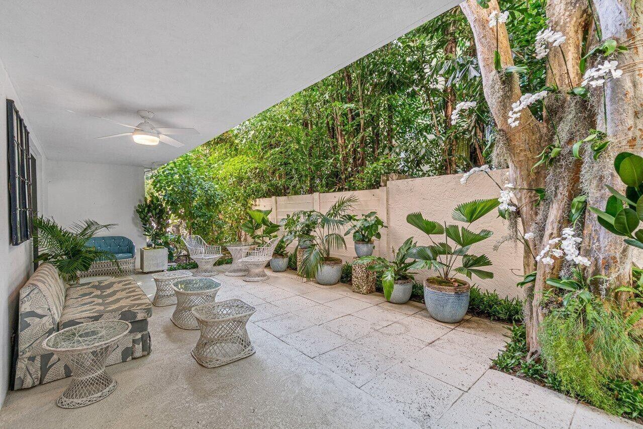 VILLA DEL SUR APTS - Residential Lease