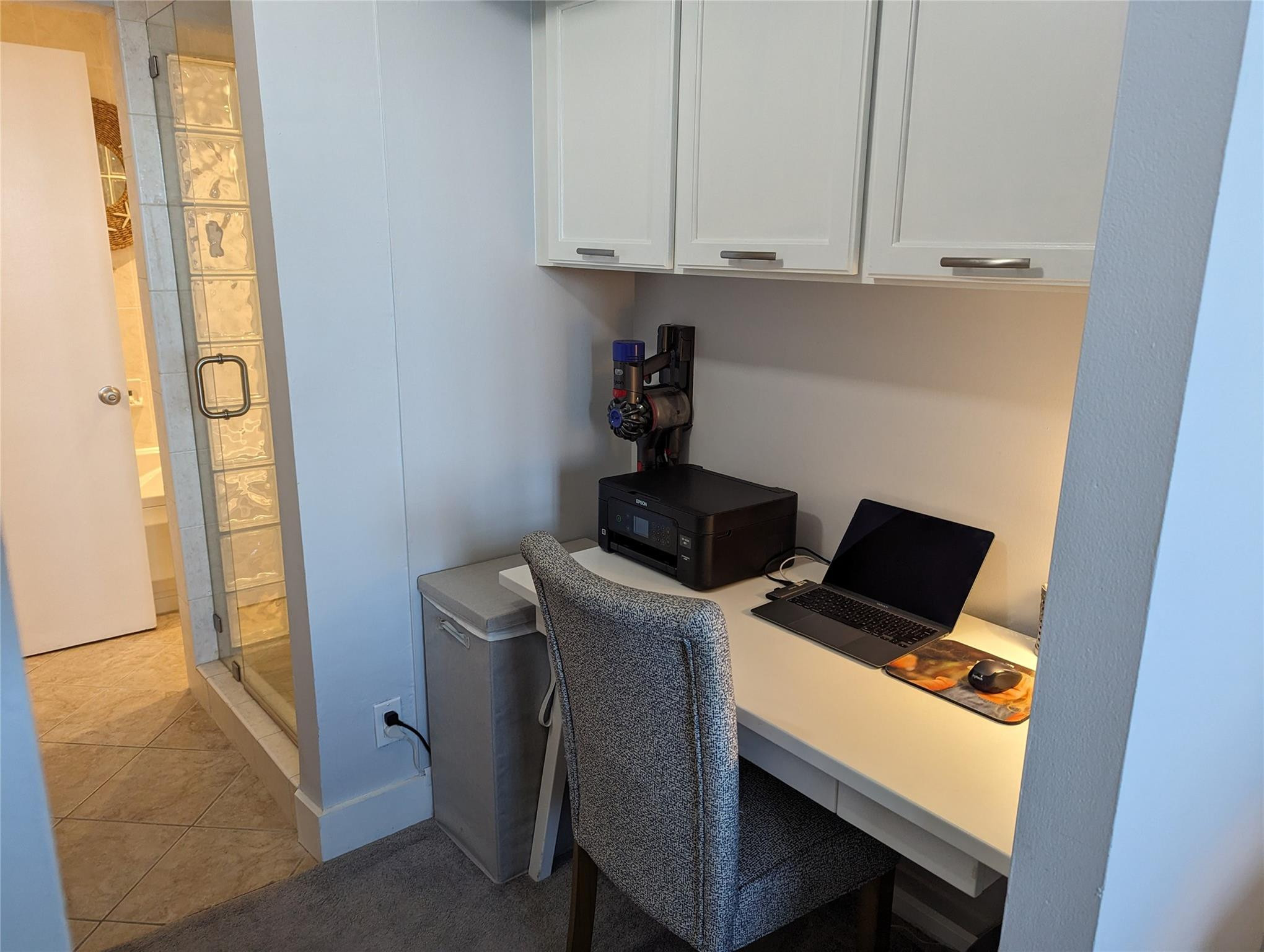 DRAKE TOWER CONDO - Residential