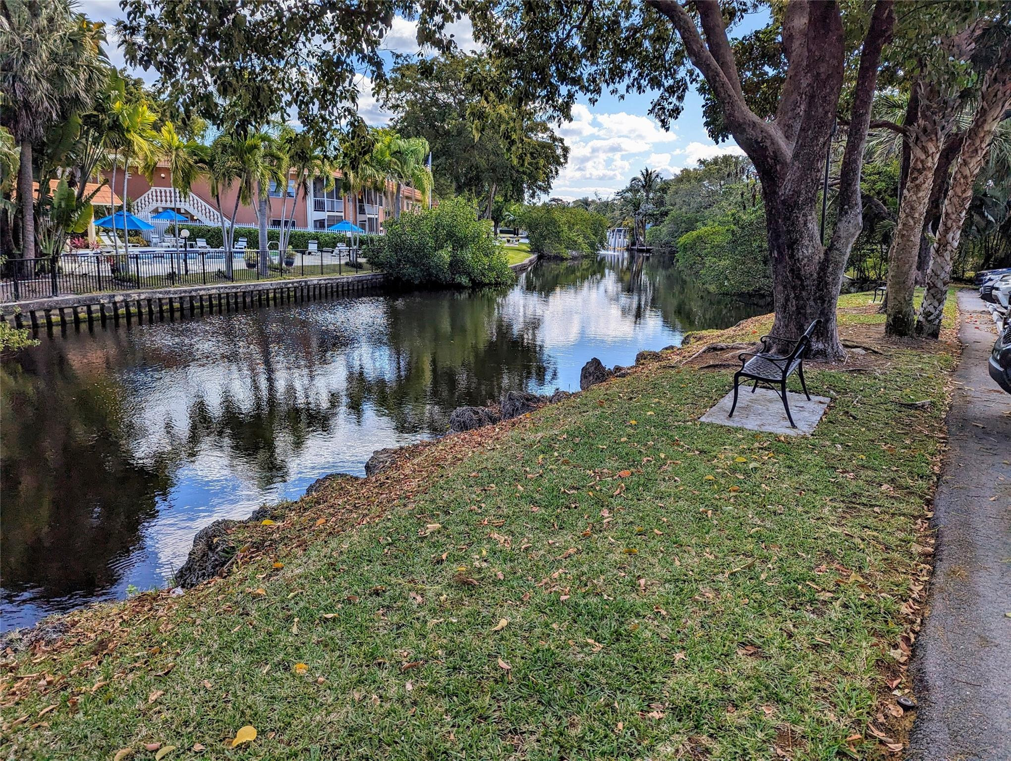 DRAKE TOWER CONDO - Residential